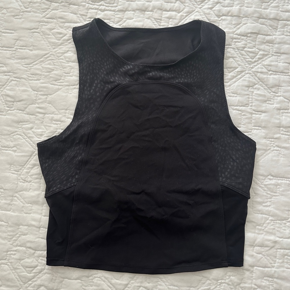 Lululemon cropped tank top